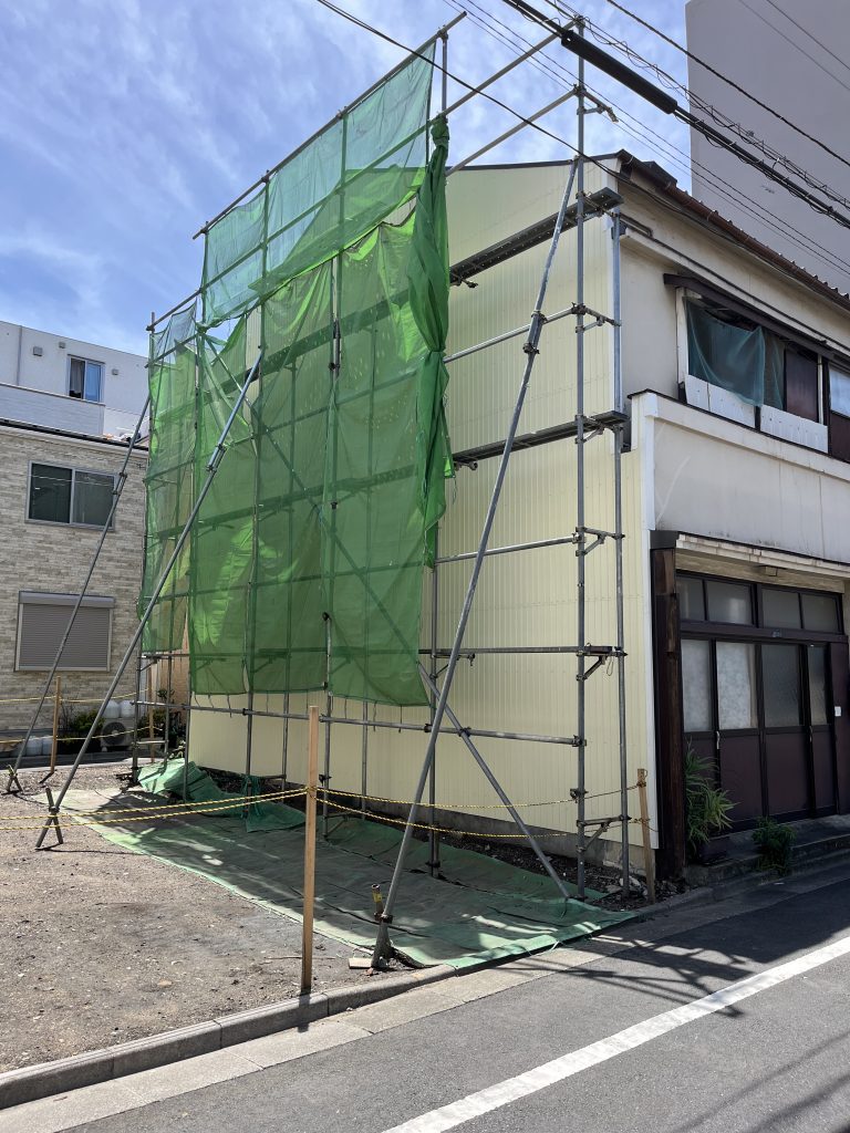 墨田区　木造二階建て切り離し　解体