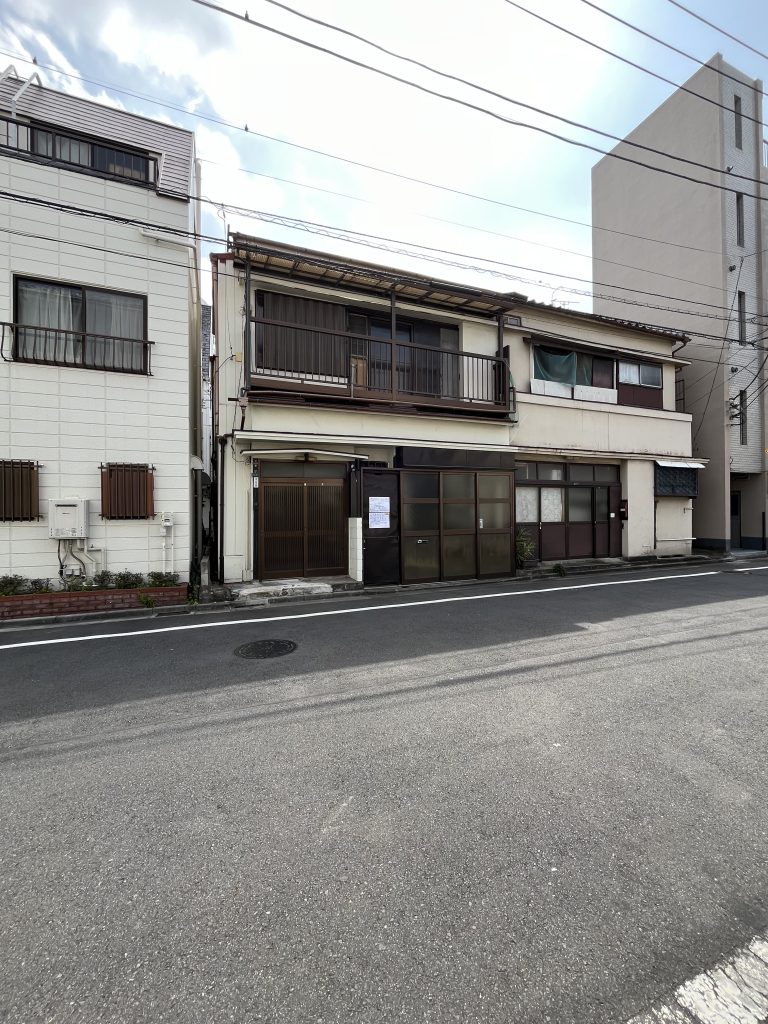 墨田区　木造二階建て切り離し　解体