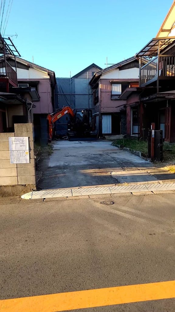 市川市　木造二階建て4棟解体工事