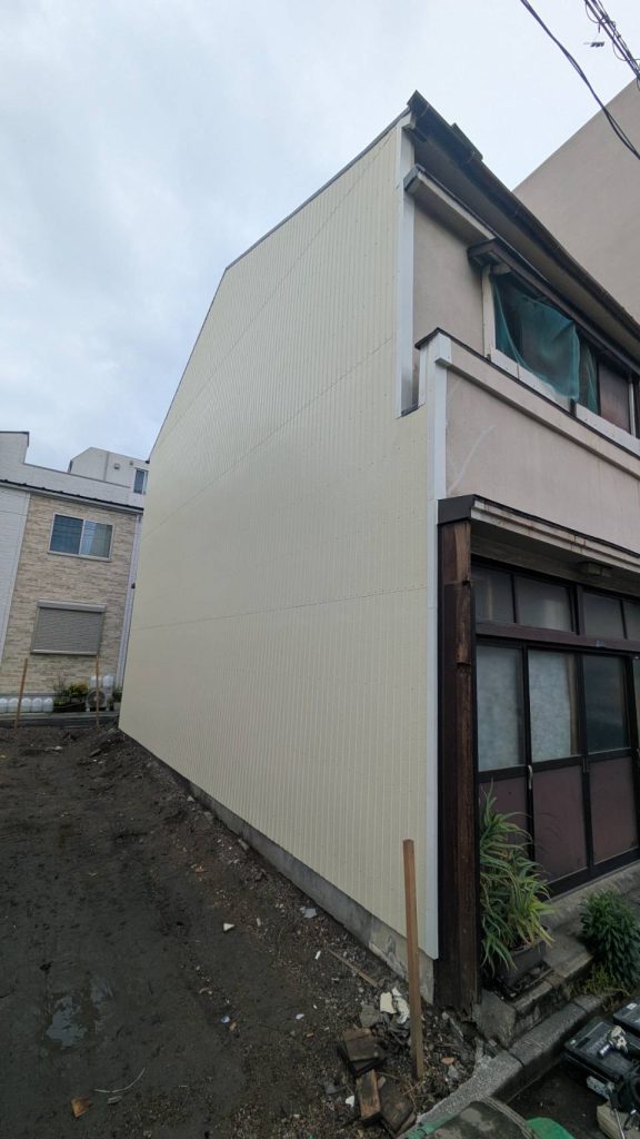 墨田区　木造二階建て切り離し　解体