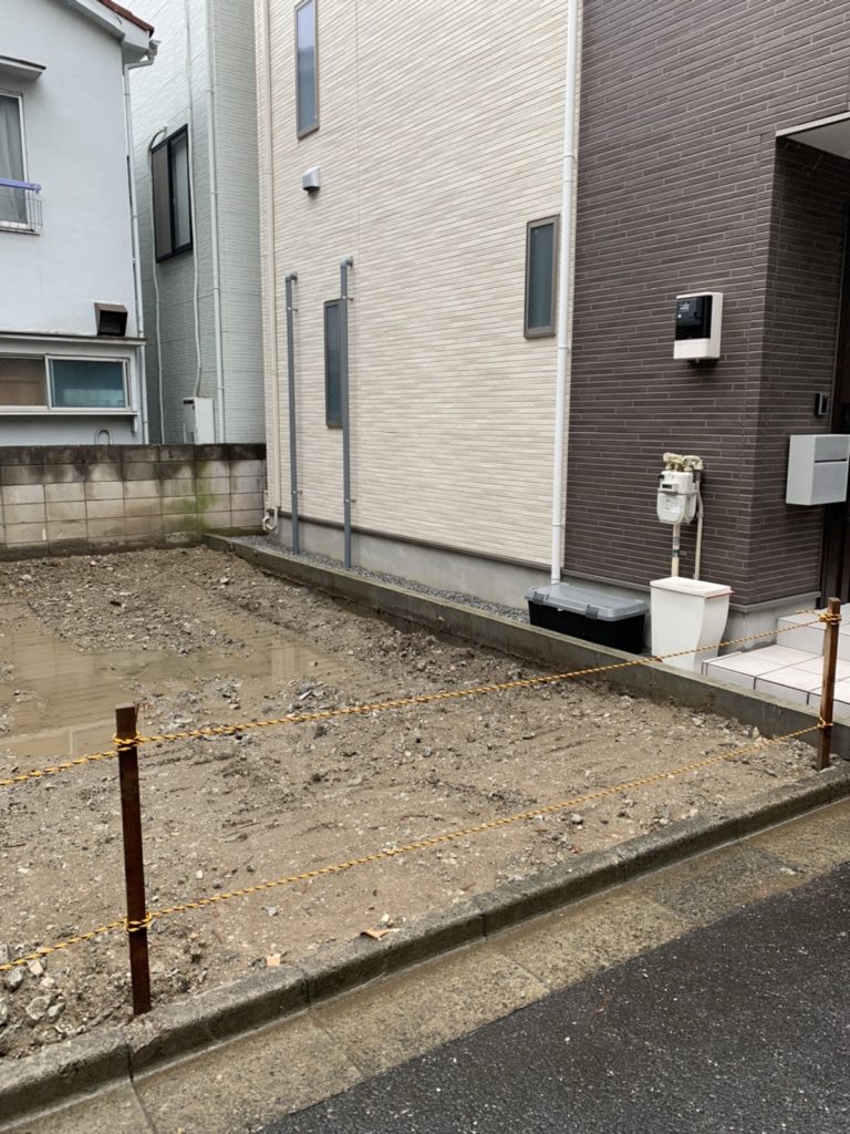 江東区　鉄骨造3階建て解体