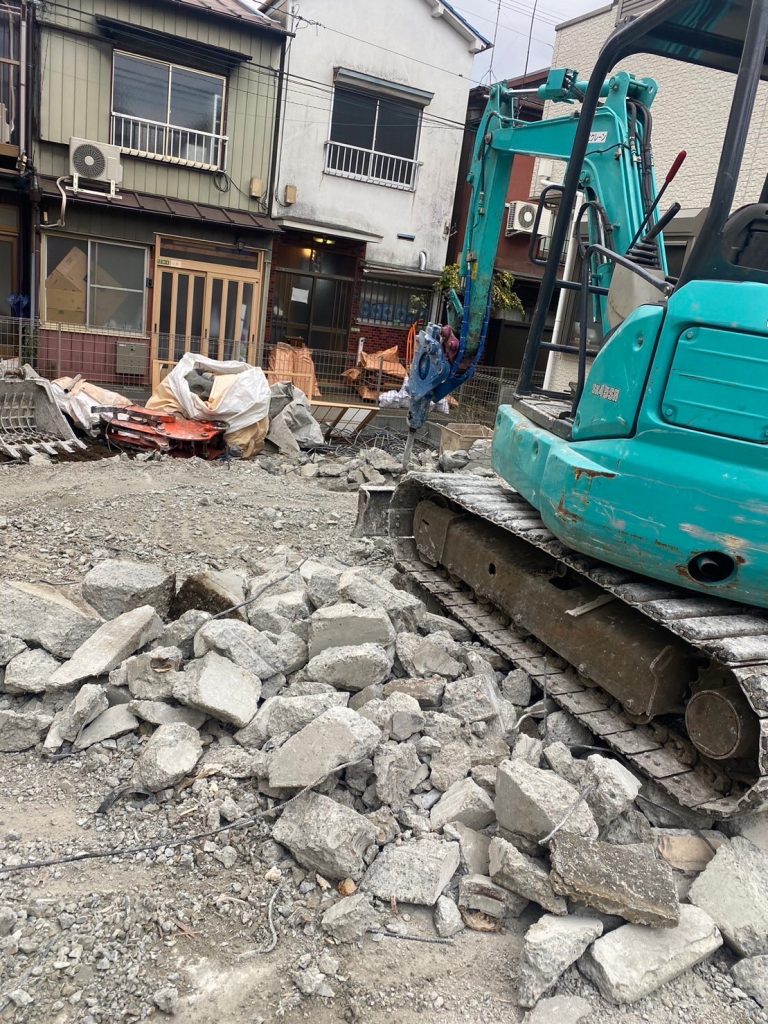 足立区　木造二階建て解体工事